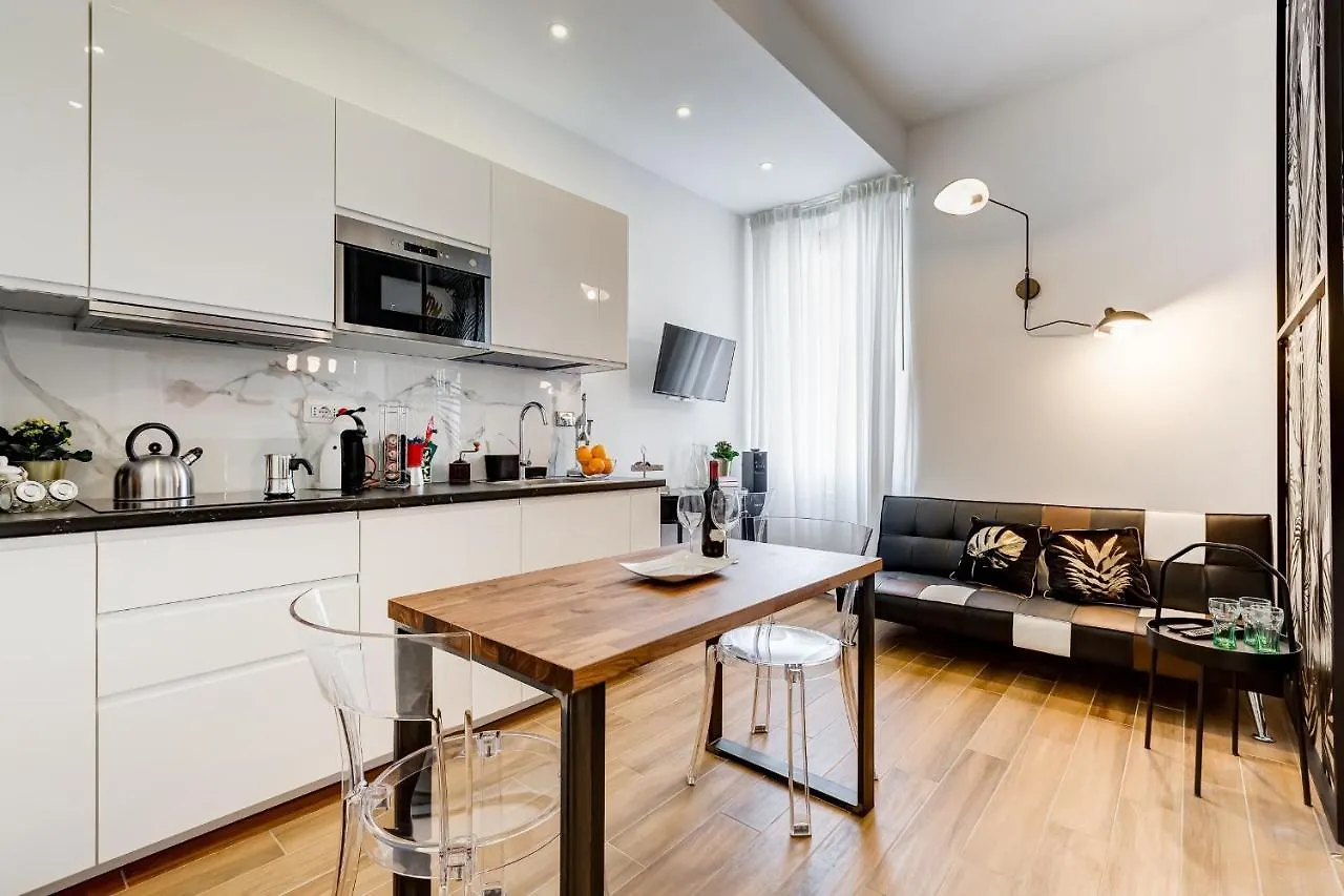 Lovely Loft In The Center Of Rome. Fabrizia Apartment Rome