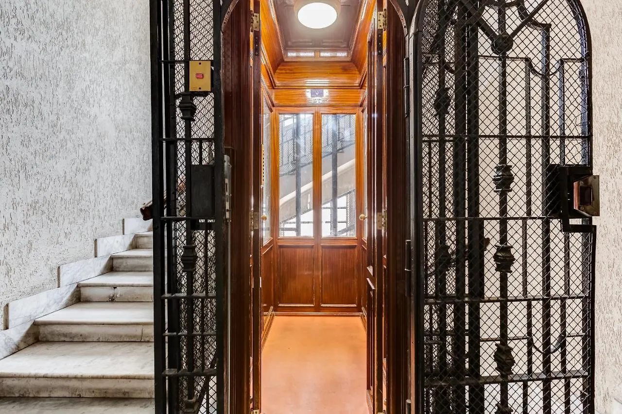Lovely Loft In The Center Of Rome. Fabrizia Rome
